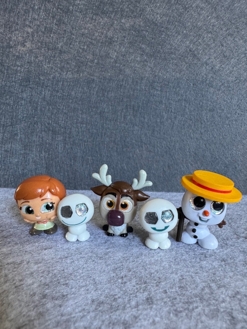 Disney Doorable Frozen Lot, Sven, Olaf, Anna Series 7